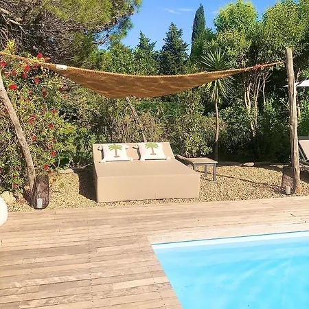Bed & Breakfast Domaine Les Vinyes 3*